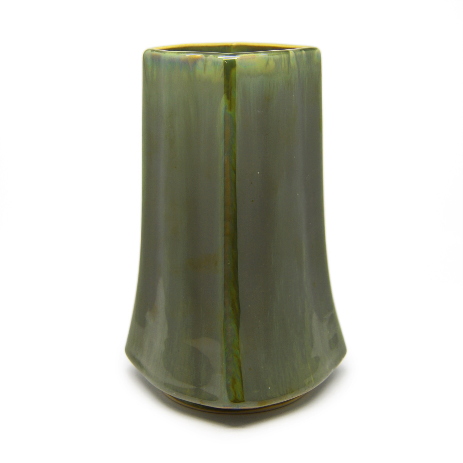 Eged Vase - 0014